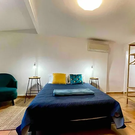 Meuble-vue Mer-vieux Hyeres- Centre Medieval Coeur De Lägenhet Hyères